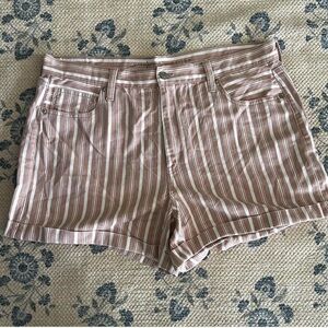 Striped Mauve Women's Shorts